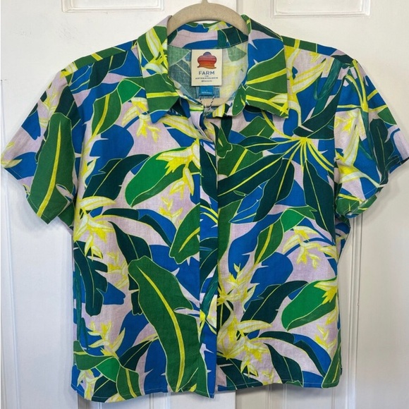 FARM Rio Cropped Button Down Top - Picture 3 of 9